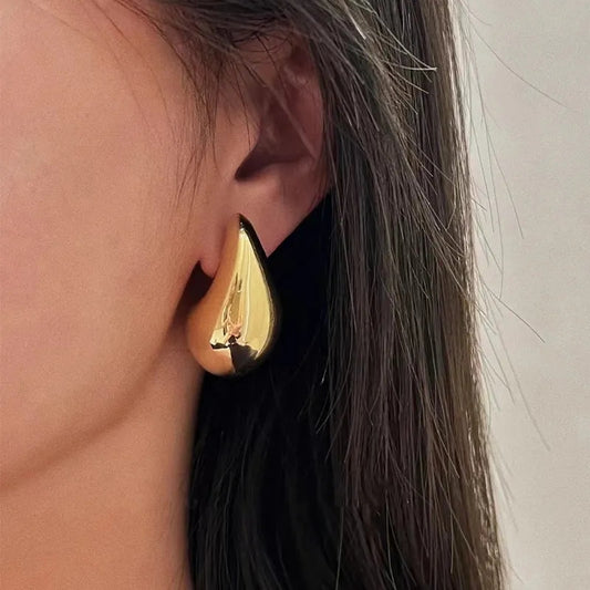 2 Large Gold Drop Earings